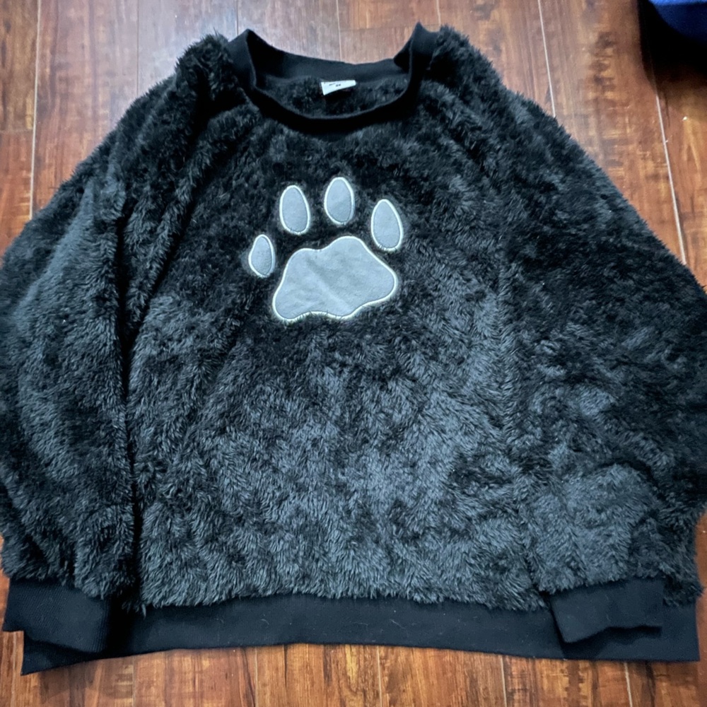 PRICE CUT!!  Black Furry Sweatshirt with Paw Print